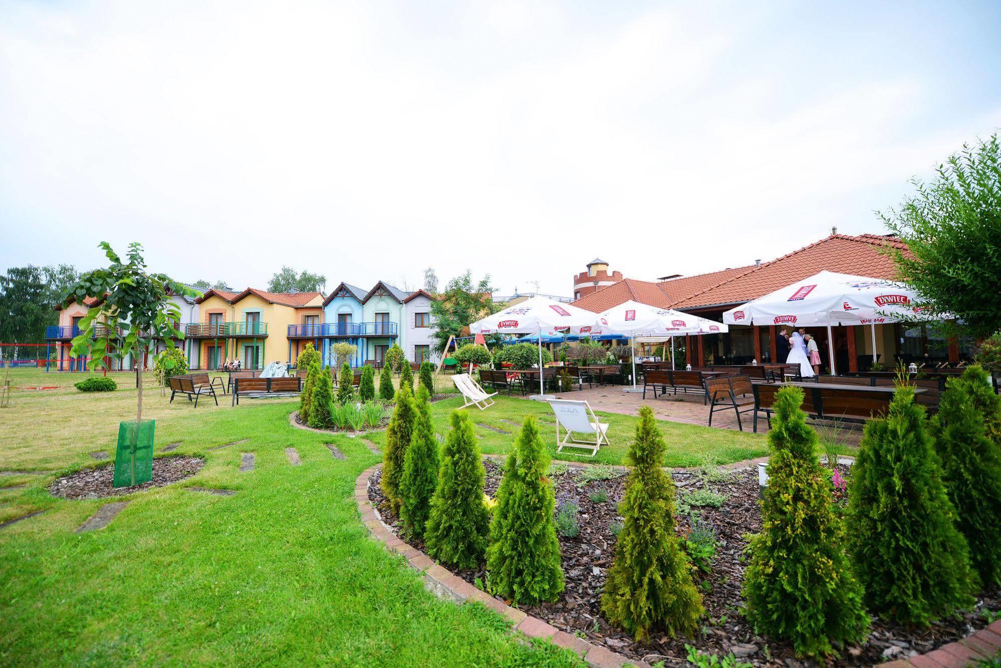 Hotel Daglezja Nad Jeziorem Kornickim Kornik Luaran gambar